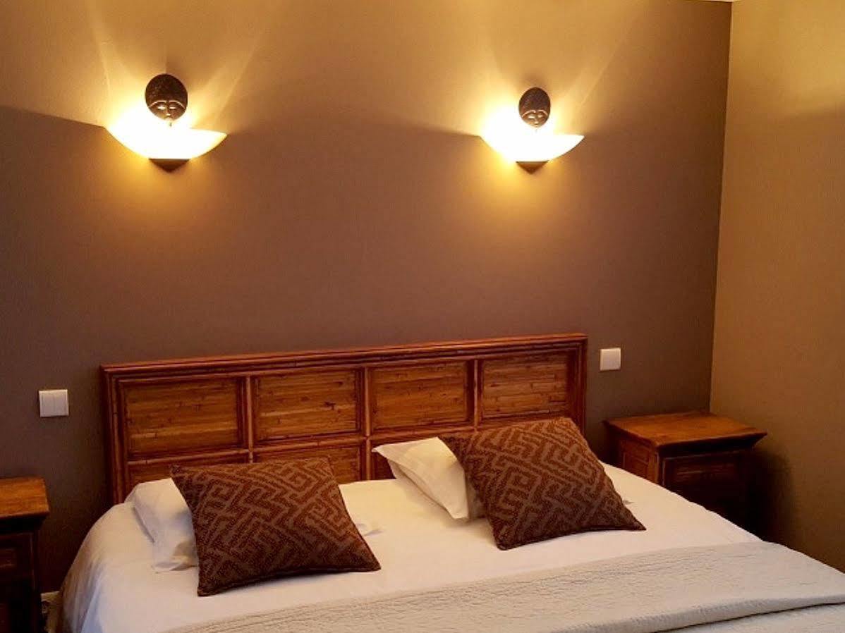 Logis Hotel Les Sapins Le Ménil Dış mekan fotoğraf